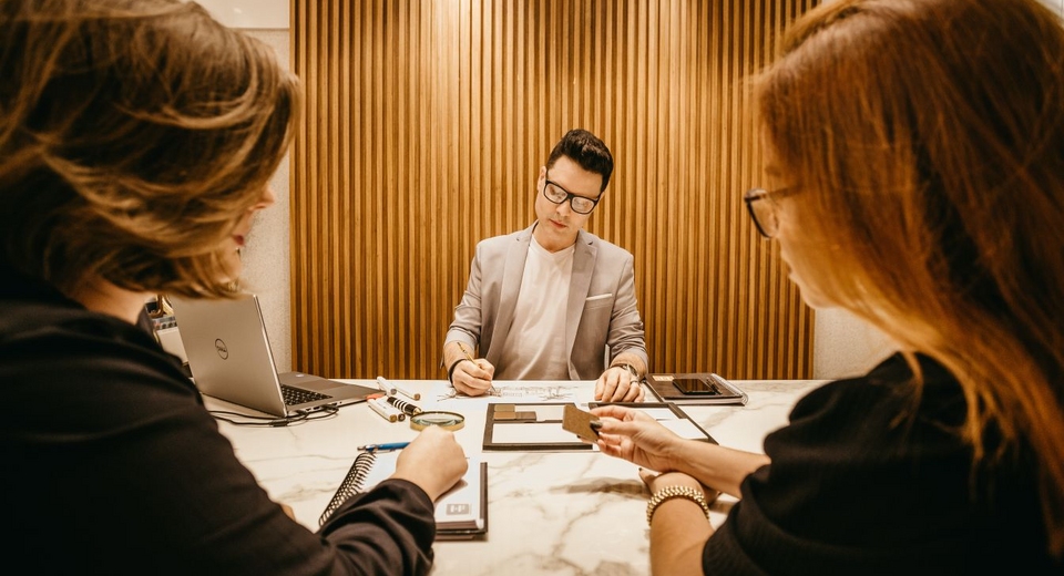 recruitment - talking about job contract